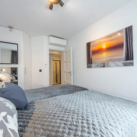 Tonka Deluxe Apartman *